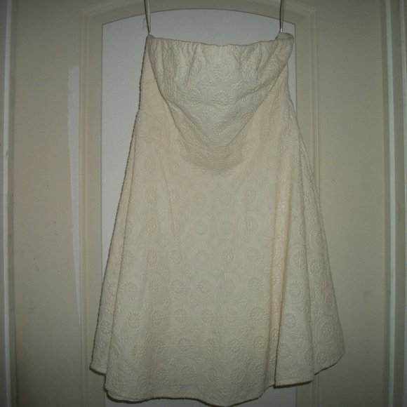 CLEAN GIRL CLASIC  GIRL SWEET CREAMY WHITE STRAPLESS TEXTURES SUNDRESS 6 - Picture 2 of 4